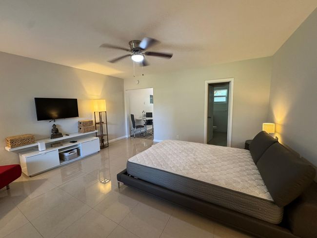 APT-6 - 625 Ne 14 Th Ave, Condo with 0 bedrooms, 1 bathrooms and null parking in Fort Lauderdale FL | Image 13