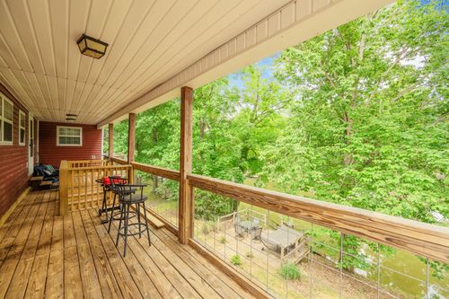 91 Creekside View Ln, Decaturville, TN, 38329-5500 | Card Image