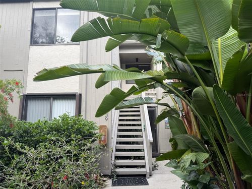 239-1512 Pelican Cove Rd, SARASOTA, FL, 34231-1703 | Card Image