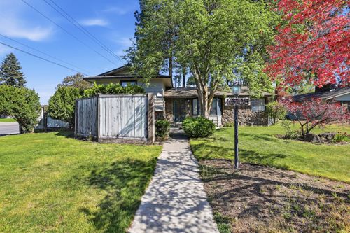 10705 E 23rd Ave, Spokane Valley, WA, 99206-8636 | Card Image
