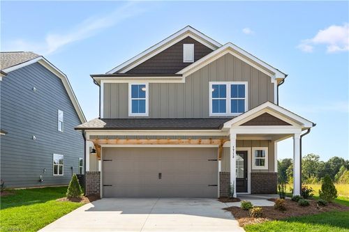 1713 Creekline Dr, Kernersville, NC, 27284-4215 | Card Image