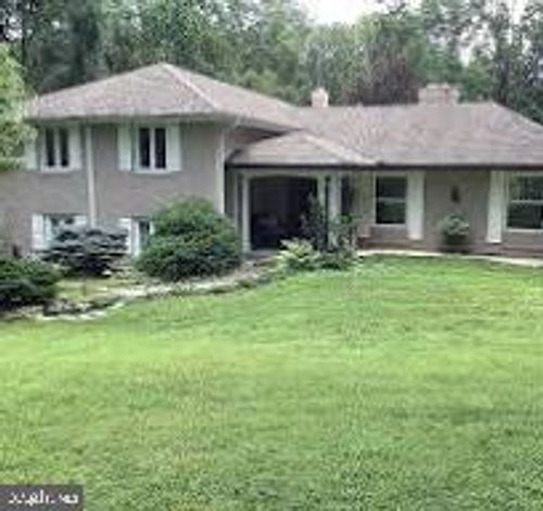 327 Strathmore Dr, BRYN MAWR, PA, 19010-1230 | Card Image