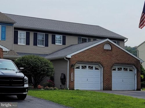 335 Cindy Dr, JONESTOWN, PA, 17038-9105 | Card Image