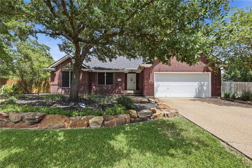 6204 London Cir, Bryan, TX, 77802-6039 | Card Image