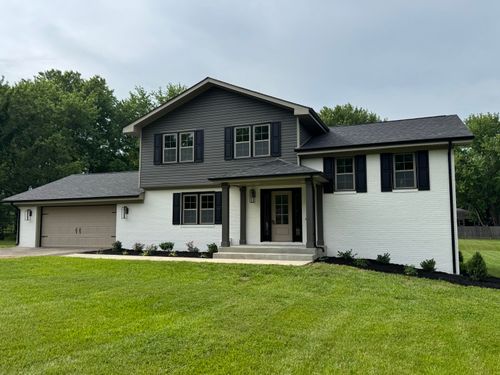 1022 Great Oaks Dr, Hopkinsville, KY, 42240-5108 | Card Image