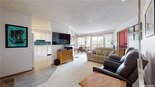 309-2727 Victoria Ave, Regina, SK, S4T1K4 | Card Image