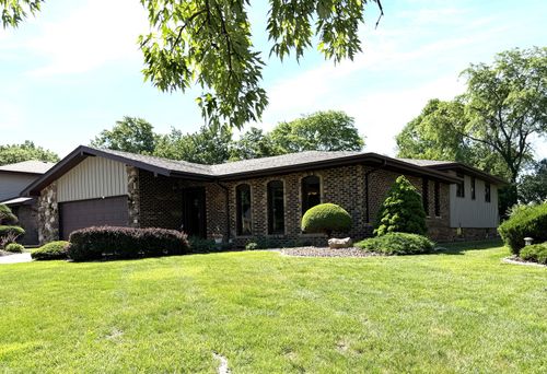 8733 Golfview Dr, Orland Park, IL, 60462-2737 | Card Image