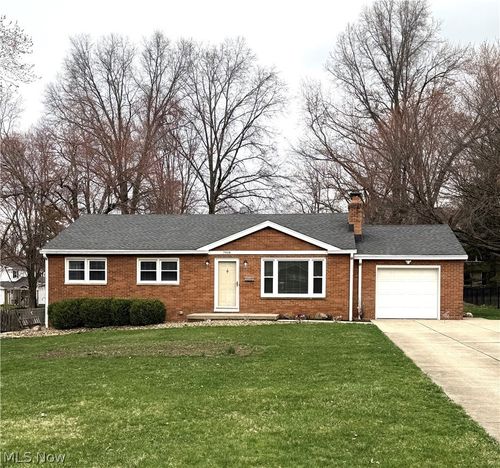 7918 Lee Run Rd, Poland, OH, 44514-2540 | Card Image