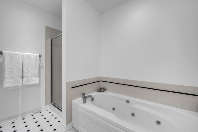 APT-503 - 1414 N Wells St, Condo with 2 bedrooms, 2 bathrooms and 1 parking in CHICAGO IL | Image 12