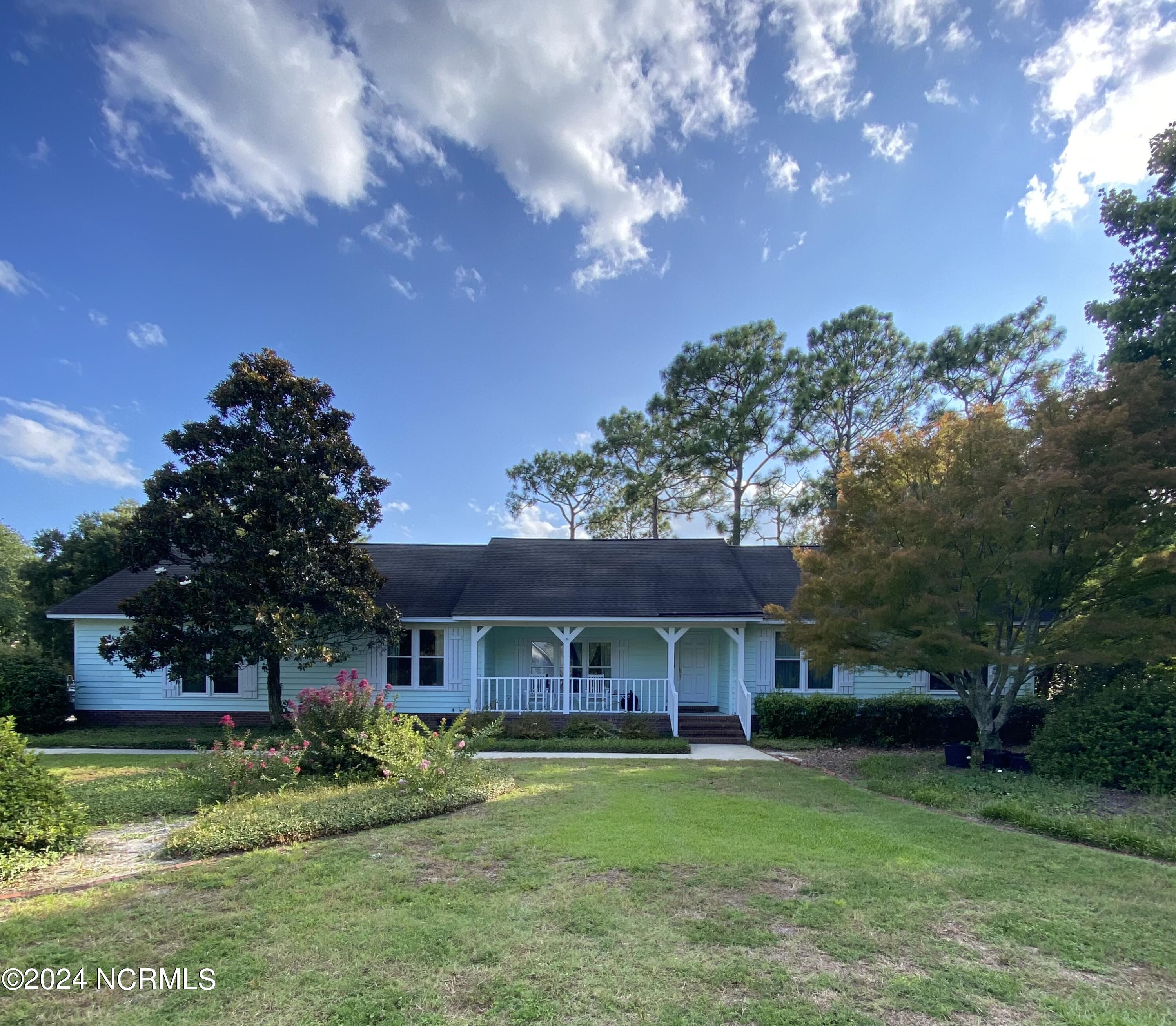 Greenhowe Dr, Wilmington, NC 28409
