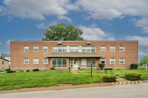 203-1 Delcrest Ct, Saint Louis, MO, 63124-2169 | Card Image