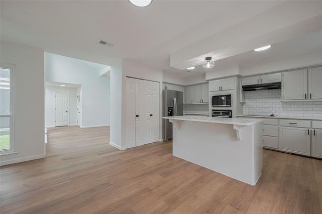 19467 Enchanted Stream Dr, House other with 3 bedrooms, 2 bathrooms and 2 parking in Spring TX | Image 13