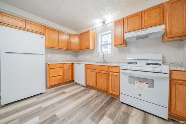 921 Race St, House other with 3 bedrooms, 1 bathrooms and null parking in Logansport IN | Image 5