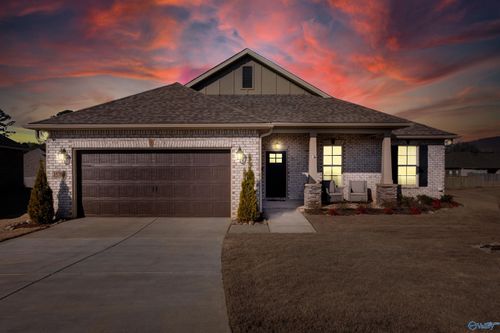 15709 Bees St, Harvest, AL, 35749-6109 | Card Image