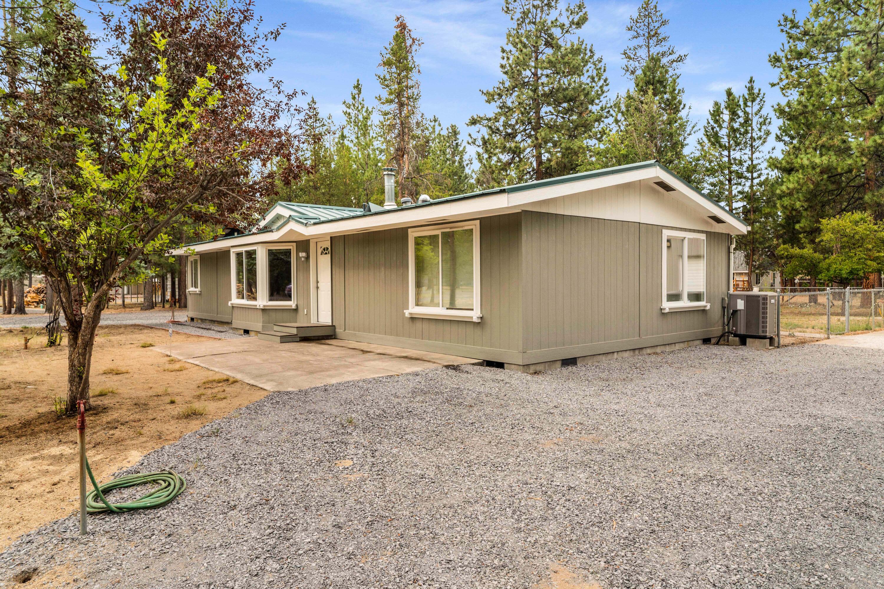 Doe Loop, LA Pine, OR 97739