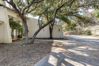 2701 Hillside Circle, House other with 4 bedrooms, 3 bathrooms and 2 parking in New Braunfels TX | Image 2