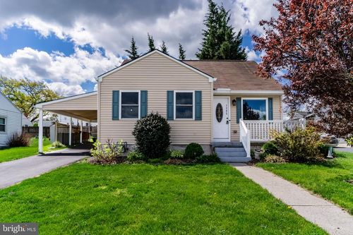 1303 Kingsley Rd, CAMP HILL, PA, 17011-6117 | Card Image