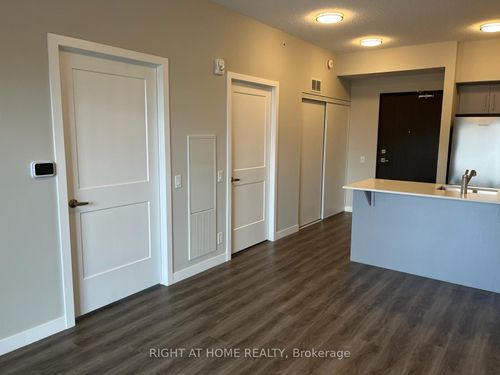 1713-15 Queen St S, Hamilton, ON, L8P3R4 | Card Image