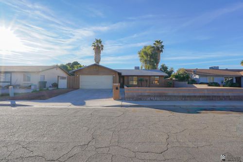 4419 W 17th St, Yuma, AZ, 85364-4815 | Card Image