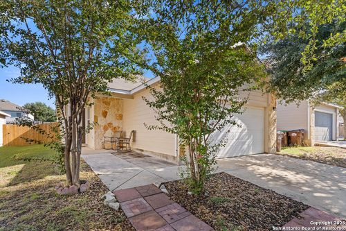 10907 Western Cactus, San Antonio, TX, 78245-2440 | Card Image