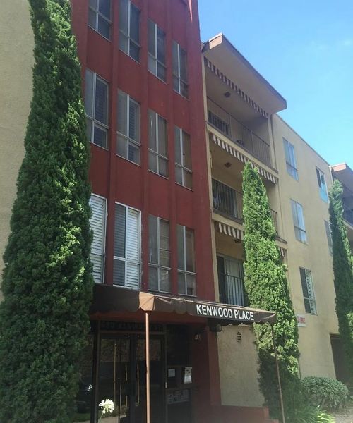 207-620 N Kenwood St, Glendale, CA, 91206-4212 | Card Image