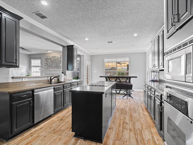 4213 Dottie Dr, House other with 5 bedrooms, 3 bathrooms and null parking in Plano TX | Image 13
