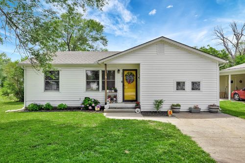 906 N Olive St, Wellington, KS, 67152-3541 | Card Image