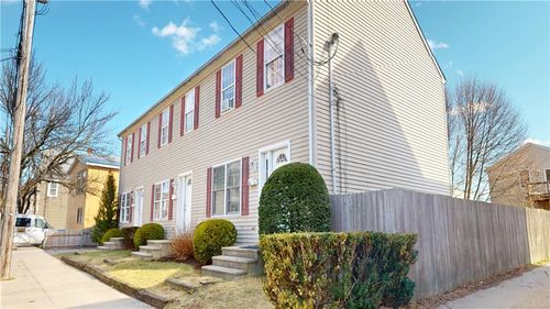 b-24 Vernon St, Providence, RI, 02903-3028 | Card Image