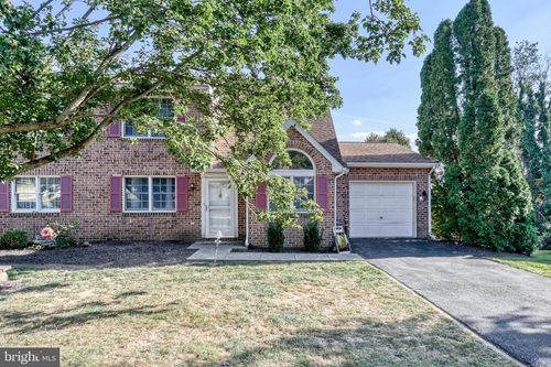 6-6 Jean Lo Way, York, PA, 17406-6700 | Card Image