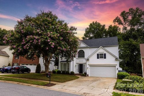 6337 Elderslie Dr, Charlotte, NC, 28269-6920 | Card Image