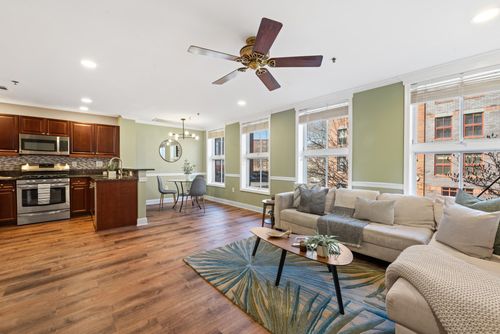 apt-209-812 Grand St, Hoboken, NJ, 07030-6377 | Card Image
