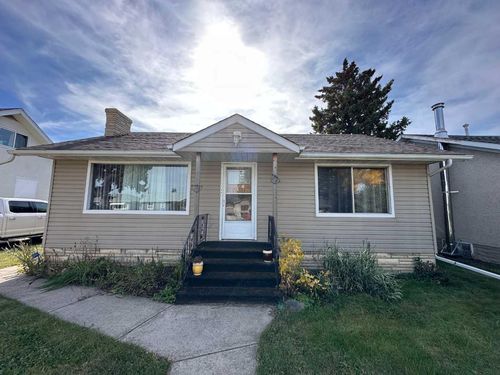 4615 51 Ave, Vermilion, AB, T9X1R9 | Card Image
