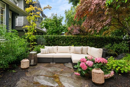 2146 W 14th Ave, Vancouver, BC, V6K2V7 | Card Image