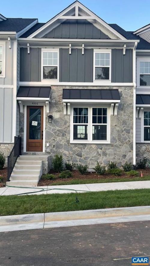 4006 Varick St, CHARLOTTESVILLE, VA, 22901-0686 | Card Image