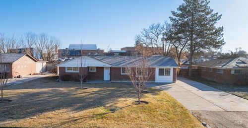 554 Lynwood Blvd, Twin Falls, ID, 83301-4131 | Card Image