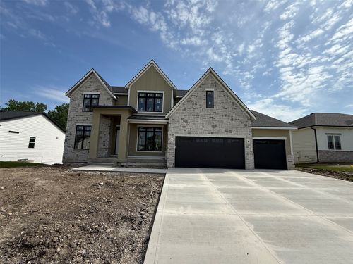 930 Harrington Way, Waukee, IA, 50263-7613 | Card Image