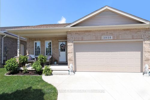3938 Sunset Lane, Vineland, ON, L0R2C0 | Card Image
