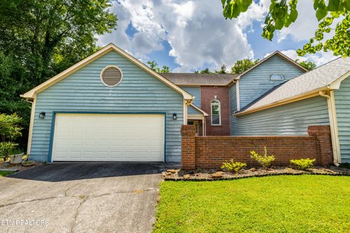 1425 Secretariat Blvd, Knoxville, TN, 37931-4625 | Card Image