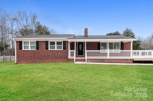 2419 Winfield St, Kannapolis, NC, 28083-9079 | Card Image