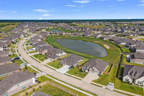 9718 Colonial Downs Dr, Mont Belvieu, TX, 77523-2228 | Card Image