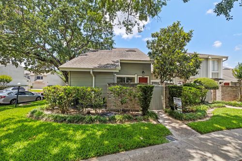 13002 Greenway Chase Ct, Houston, TX, 77072-2118 | Card Image