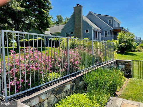 643 Richmond Rd, AMISSVILLE, VA, 20106-4301 | Card Image