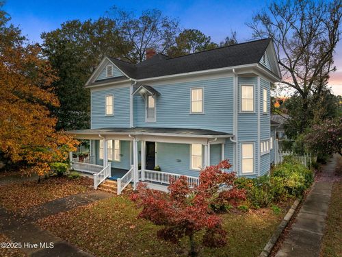 310 E Baker St, Tarboro, NC, 27886-3806 | Card Image