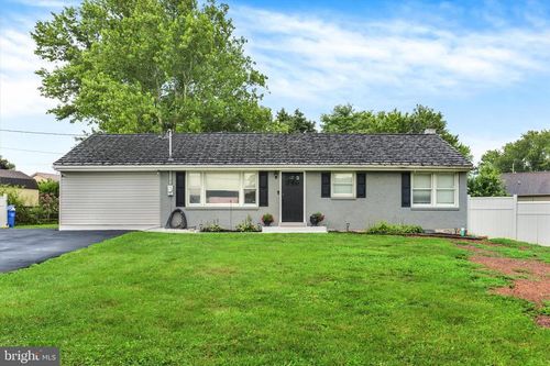 12 White Birch Ave, MECHANICSBURG, PA, 17050-1664 | Card Image