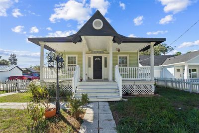 409 E Cluster Avenue, House other with 2 bedrooms, 1 bathrooms and null parking in Tampa FL | Image 1