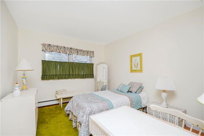 60 Cedar Ter, Home with 5 bedrooms, 2 bathrooms and null parking in Staten Island NY | Image 15