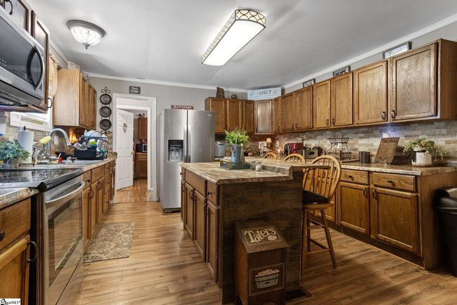498 Pearson Rd, House other with 6 bedrooms, 4 bathrooms and 2 parking in Greer SC | Image 17