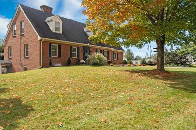 205 Phoebe Pond Road, House other with 6 bedrooms, 2 bathrooms and null parking in Concord VA | Image 1