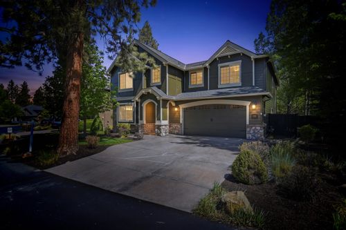 60320 Sage Stone Loop, Bend, OR, 97702-9363 | Card Image