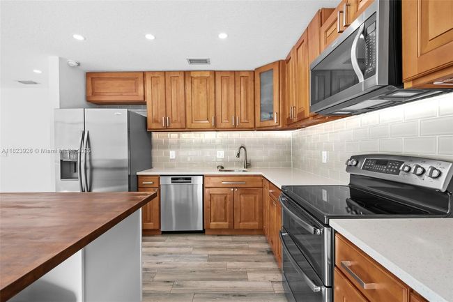 11293 Rhapsody Rd, House other with 4 bedrooms, 3 bathrooms and null parking in Hollywood FL | Image 8